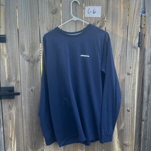 Patagonia Dark Blue Crew Neck Shirt Size XL